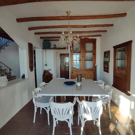 El Hogar De Lucia Villa Casares Luaran gambar