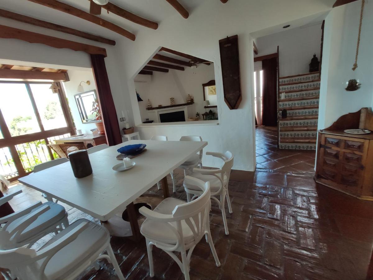 El Hogar De Lucia Villa Casares Luaran gambar