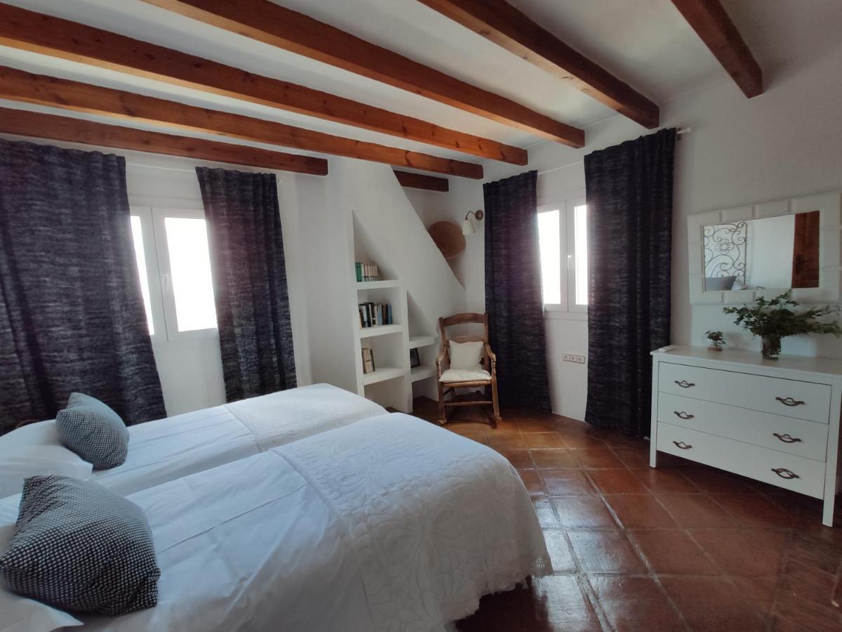 El Hogar De Lucia Villa Casares Luaran gambar