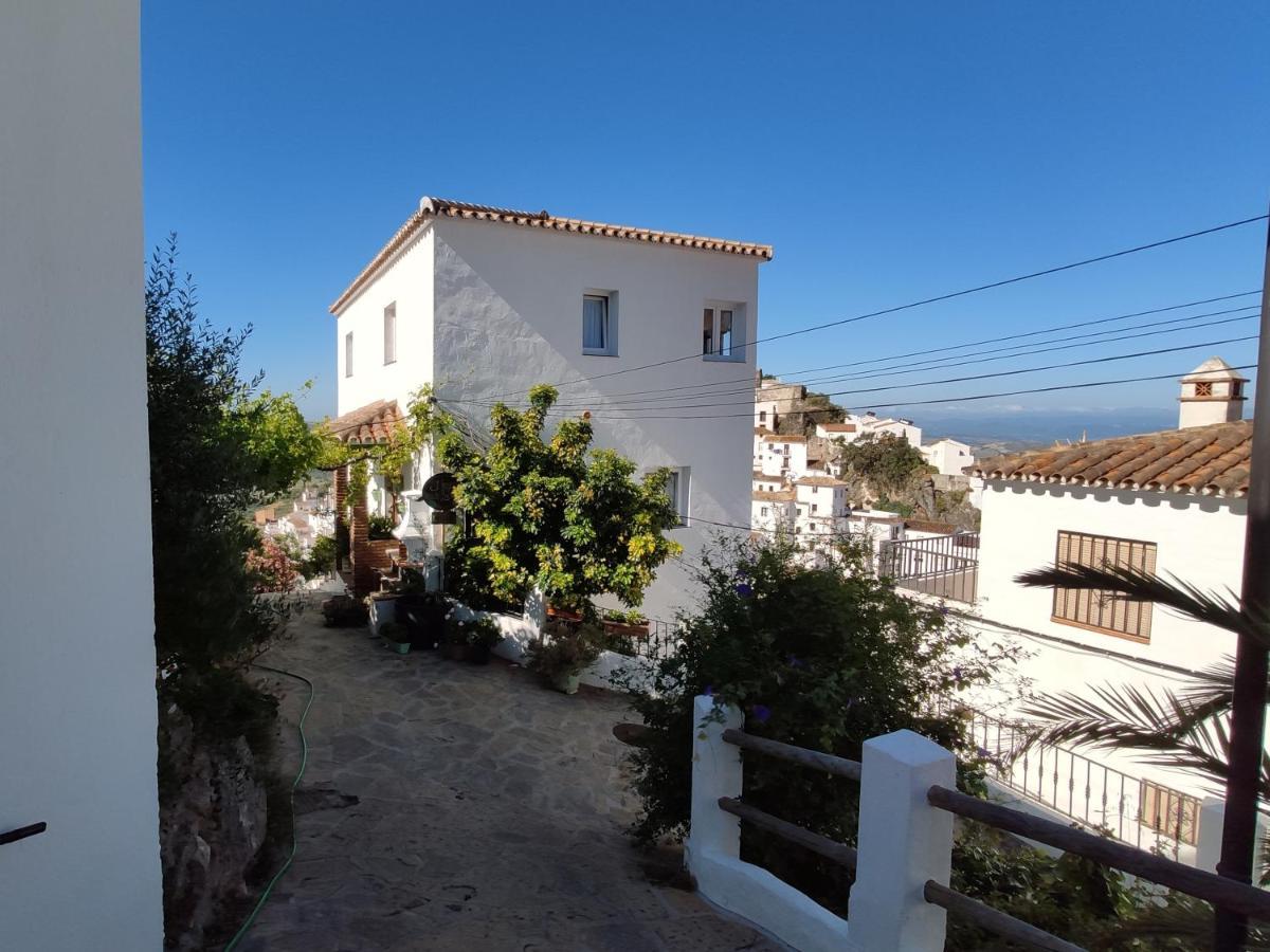 El Hogar De Lucia Villa Casares Luaran gambar