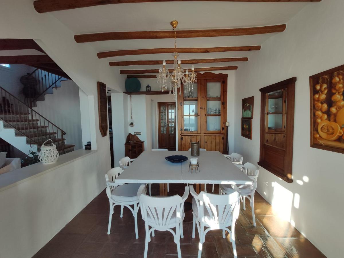 El Hogar De Lucia Villa Casares Luaran gambar